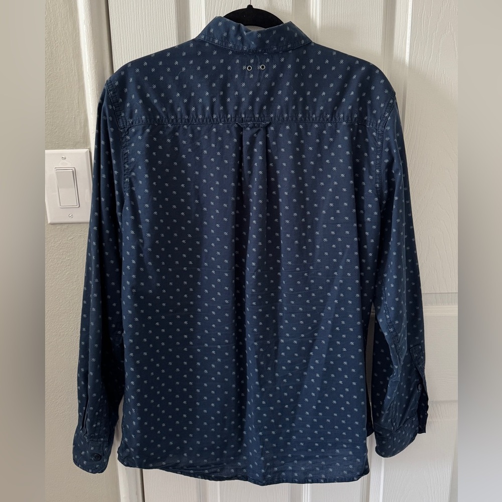 Converse Dark Blue Patterned Button Down Shirt - image 4